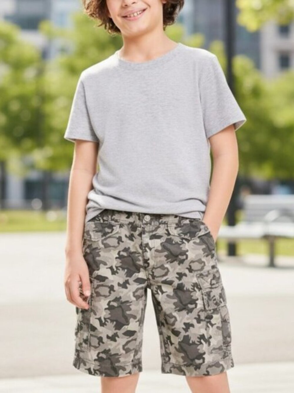 DIESEL Gray Camo Cargo Shorts Boys 12 Camoflauge Flat Front Skater Grunge